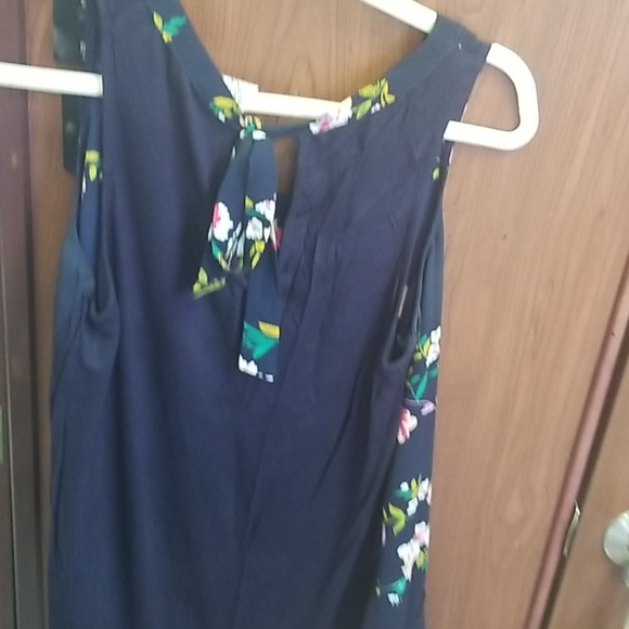 Blouse - Picture 5 of 6